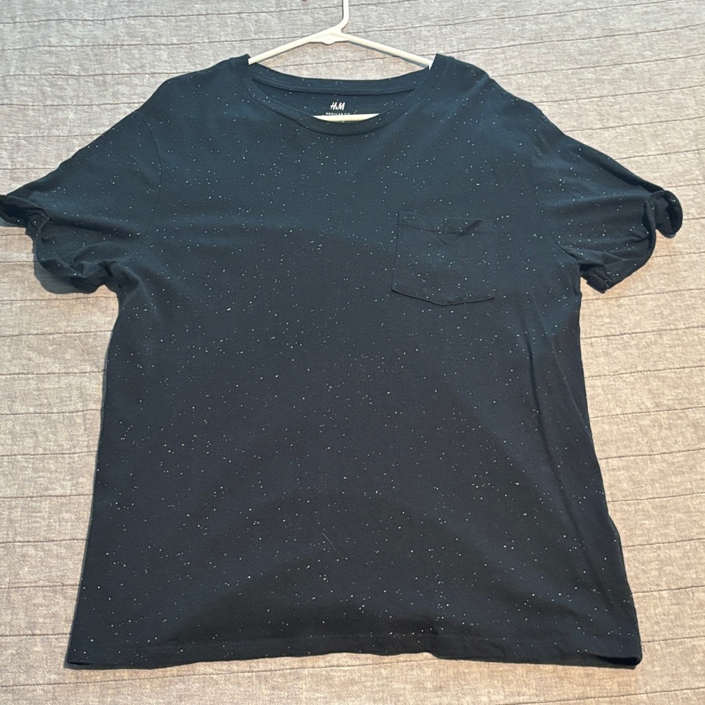 H&M Men's Speckled Navy Blue Pocket Tee